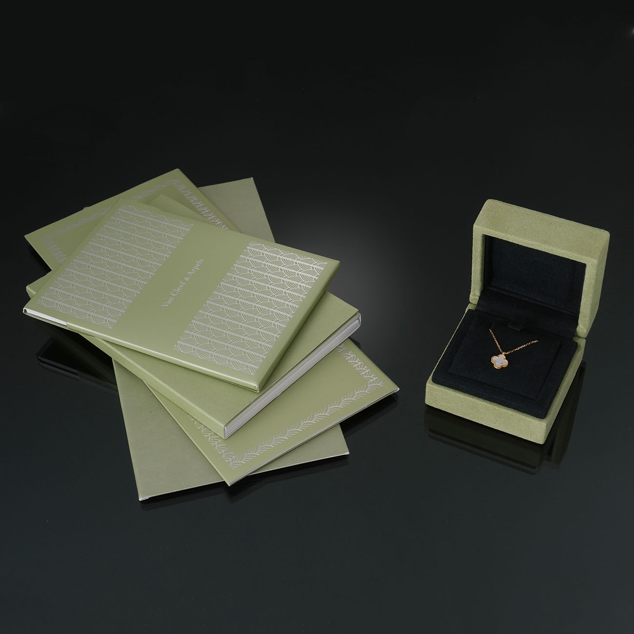 VAN CLEEF & ARPELS(USED)반클리프 앤 아펠 스위트 알함브라 네크리스